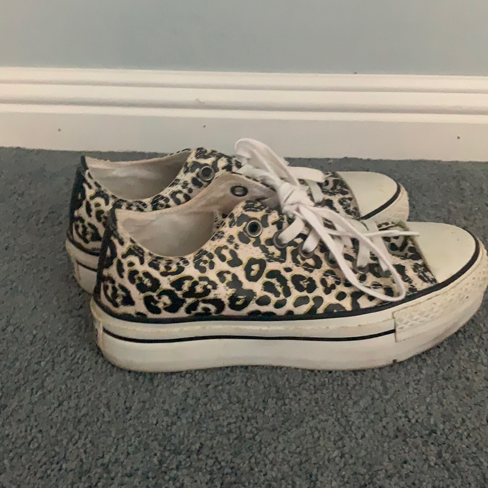 LAST CHANCE Platform Leopard Converse
